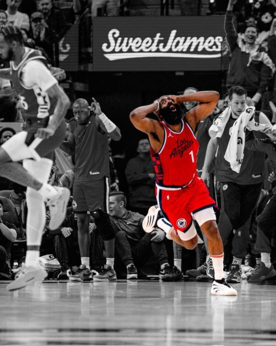 PG游戏- 哈登在湖人比赛中连败,突破纪录引发热议的原因 